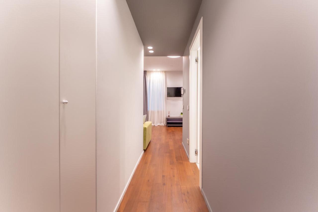 We Home - Broletto Boutique Milan Luaran gambar