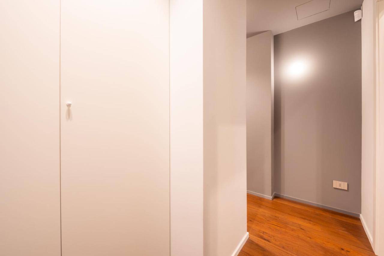 We Home - Broletto Boutique Milan Luaran gambar