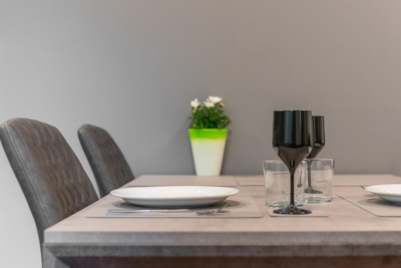 We Home - Broletto Boutique Milan Luaran gambar