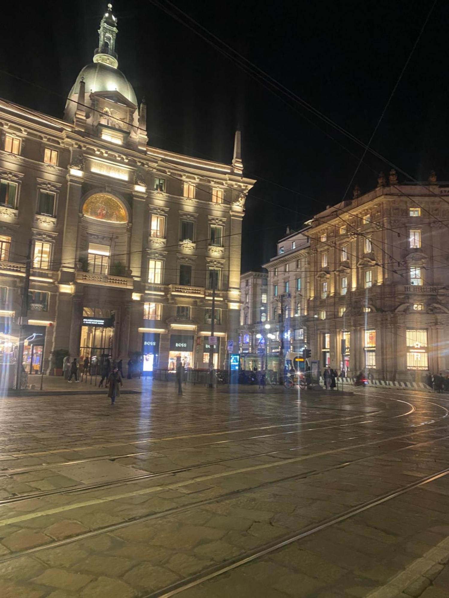 We Home - Broletto Boutique Milan Luaran gambar